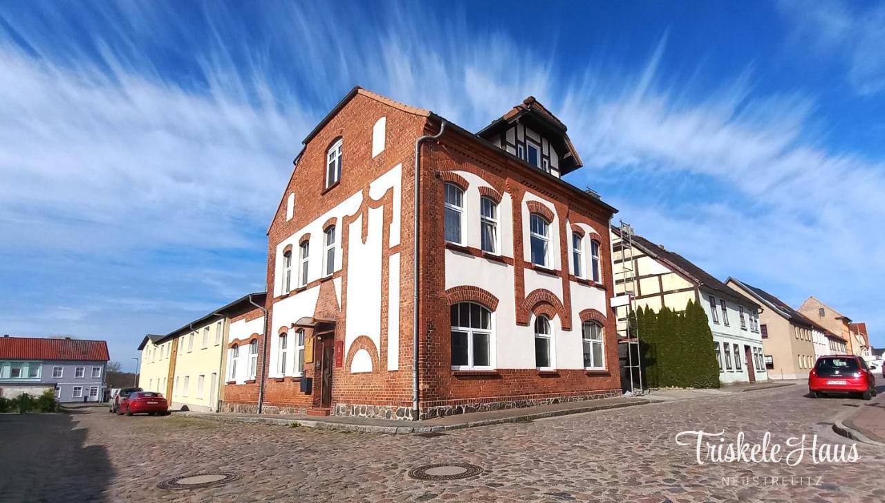 Triskele Haus - Oekologisches Gaestehaus Der Heilstaette Strelitz Neustrelitz Luaran gambar