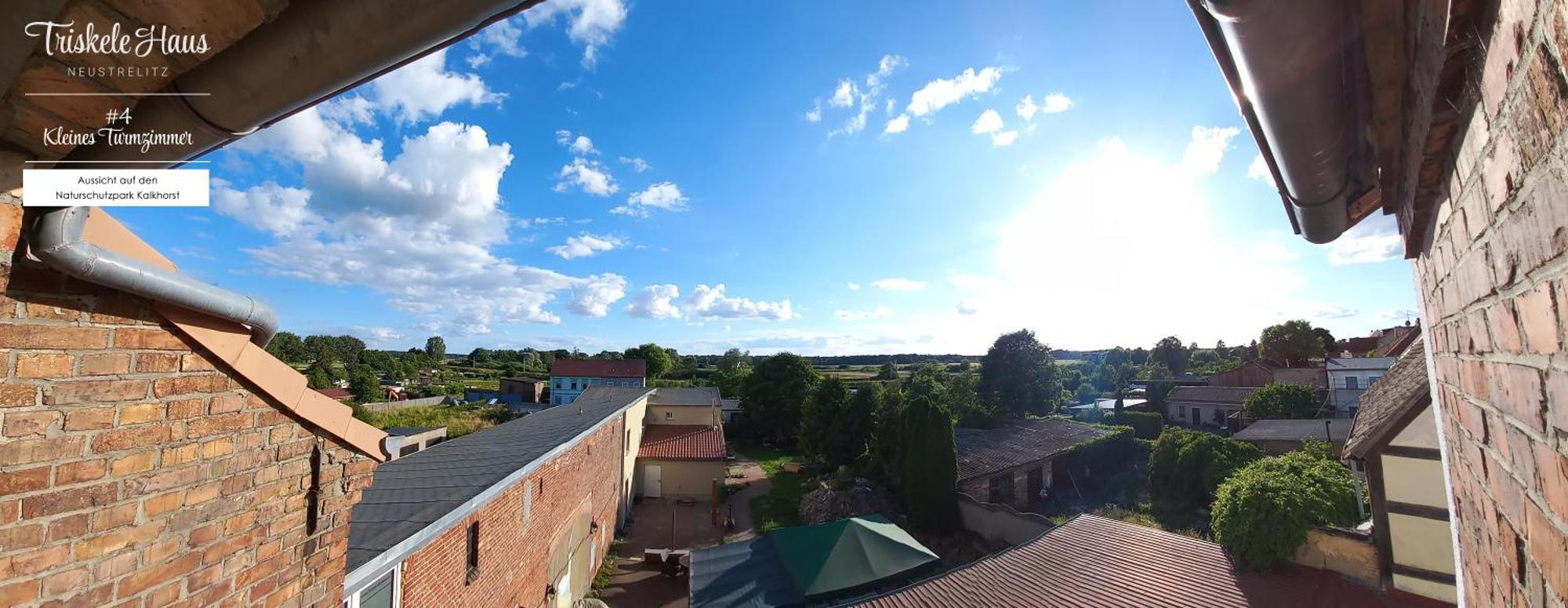 Triskele Haus - Oekologisches Gaestehaus Der Heilstaette Strelitz Neustrelitz Bilik gambar
